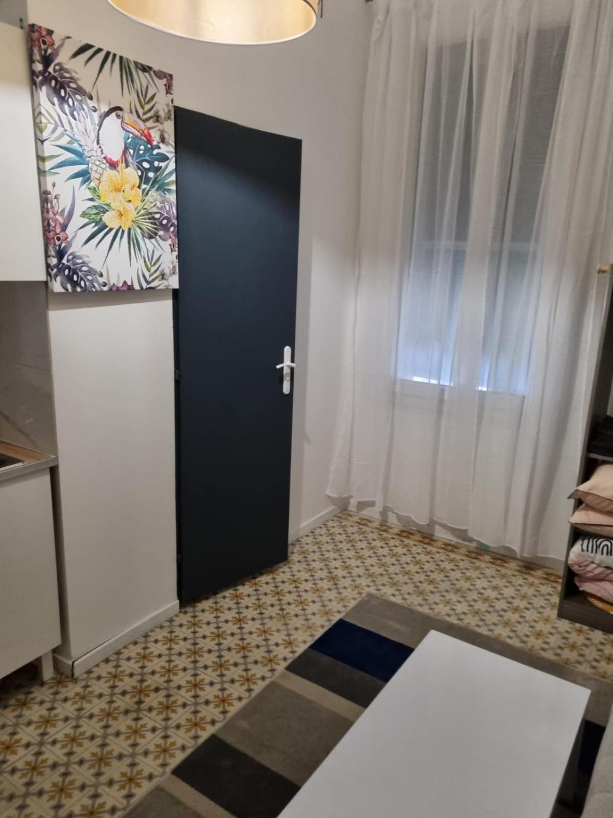 Les Saules - Avignon Studio Centre Ville Gare Room photo